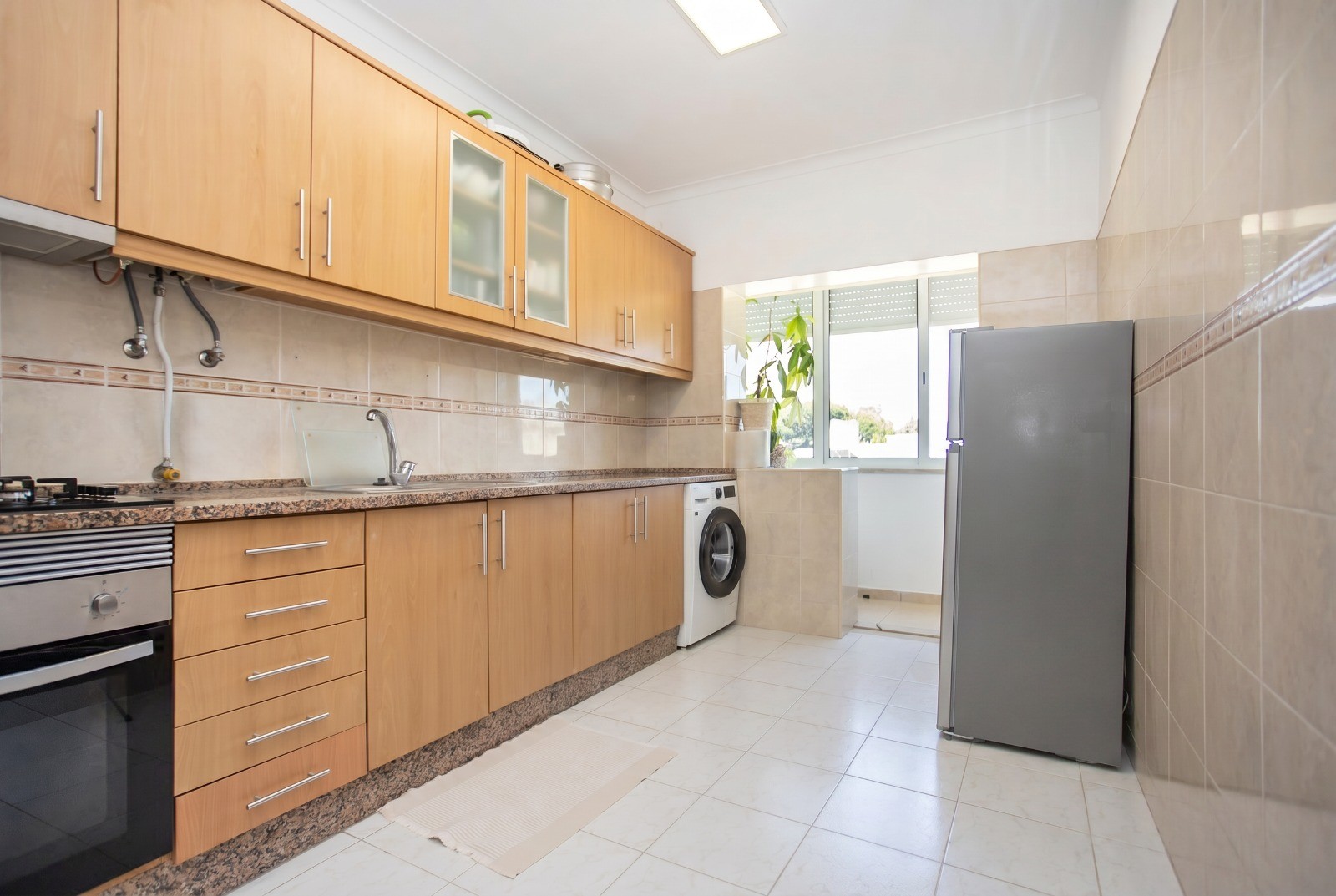 Apartamento T2 Paio Pires - Image 1