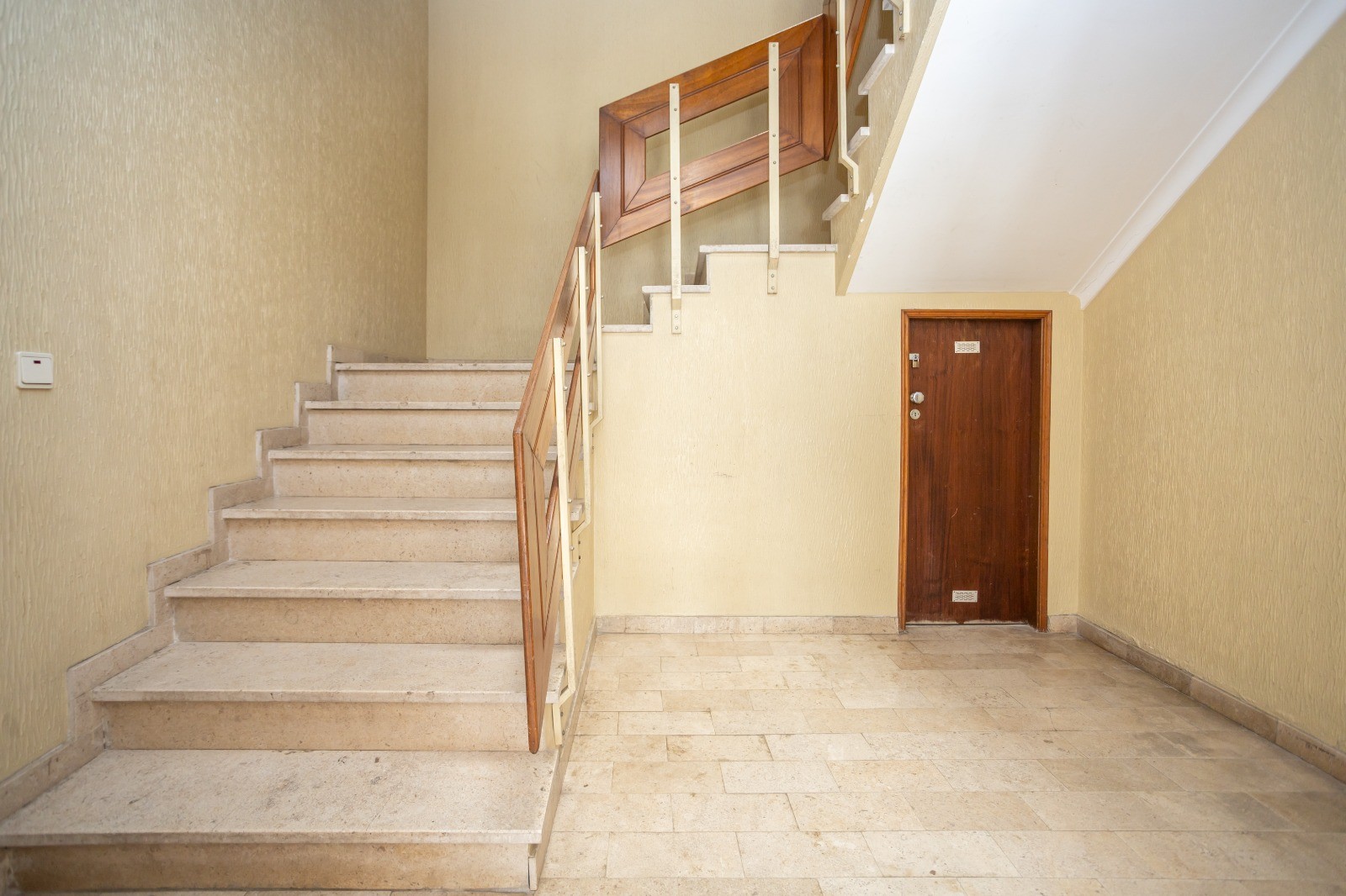Apartamento T2 Paio Pires - Thumbnail 28